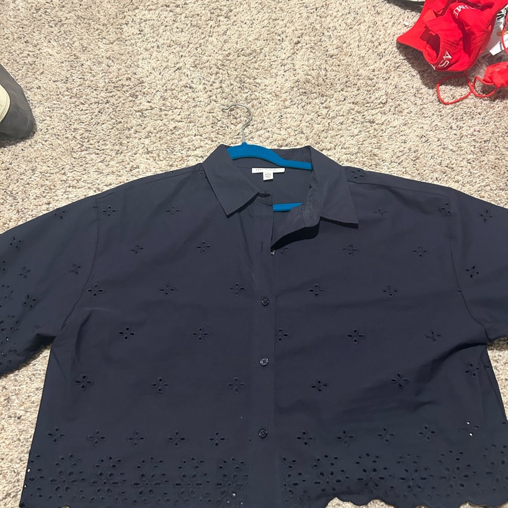 Free Assembly Navy Eyelet Cropped Button-Up Blouse